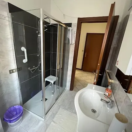 Orio Relax 24h Airport 1 - 3 Minute From Arrival By Bus Daire