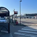 Orio Relax 24h Airport 1 - 3 Minute From Arrival By Bus * Μπέργκαμο