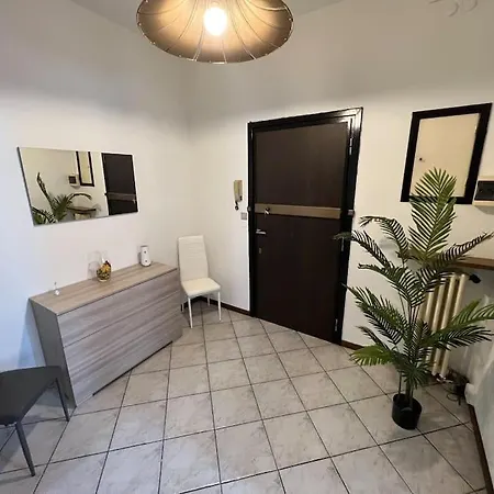 Orio Relax 24h Airport 1 - 3 Minute From Arrival By Bus Apartment